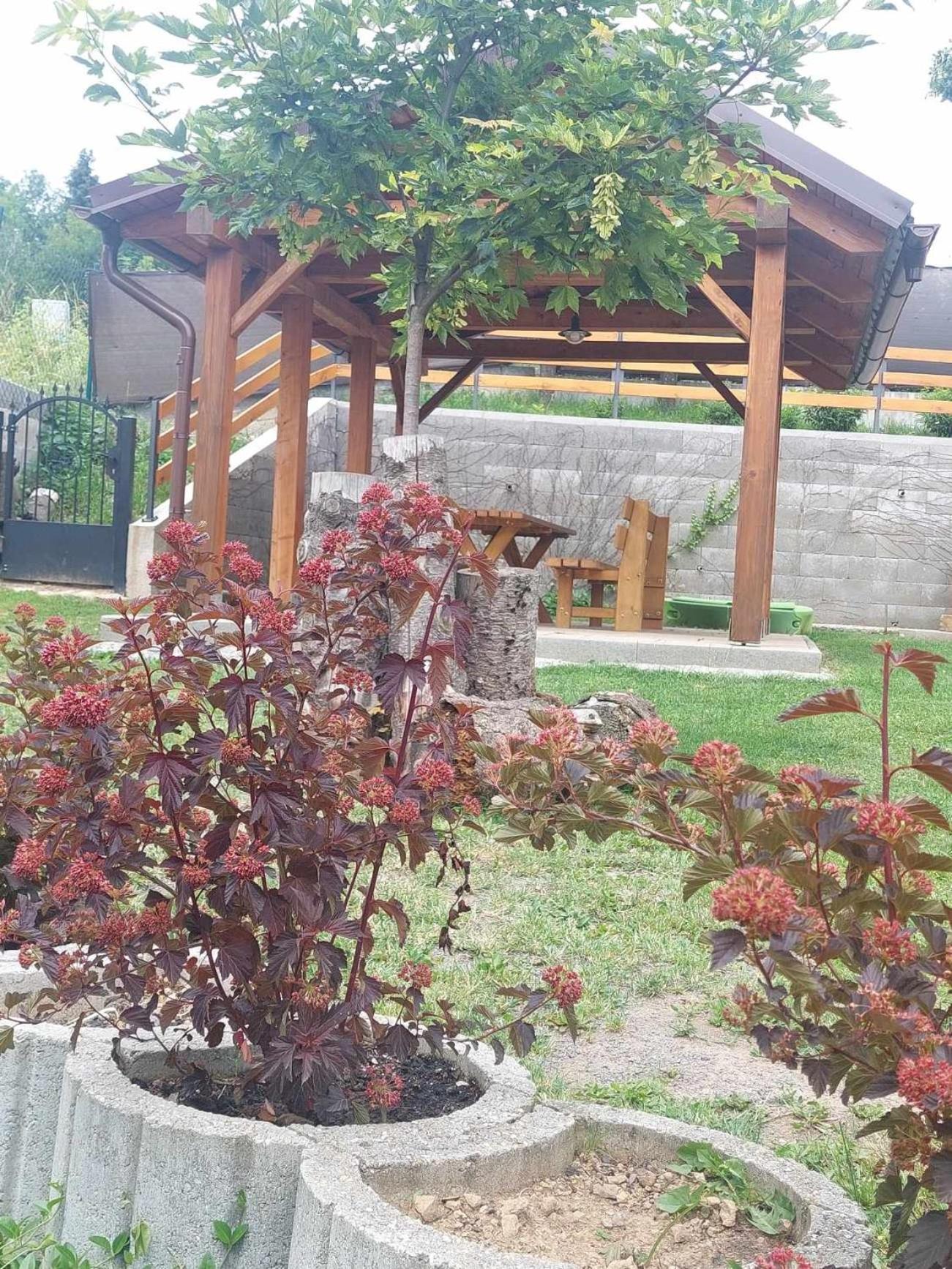 슈티아브니츠케 바네 Burg Nad Banskou Stiavnicou 게스트하우스 외부 사진